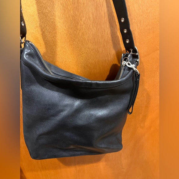 Coach genuine vintage leather legacy slim hobo shoulder bag - Picture 3 of 13